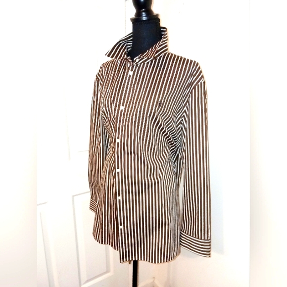 CHAPS button down shirt - Picture 3 of 11